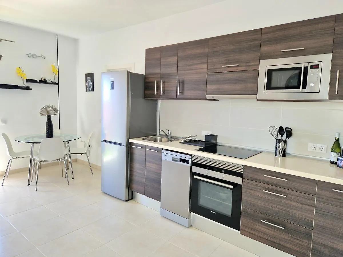 Hotel Habitacion Privada En Apartamento Moderno Compartido Cerca De La Playa Y Aeropuerto San Isidro
